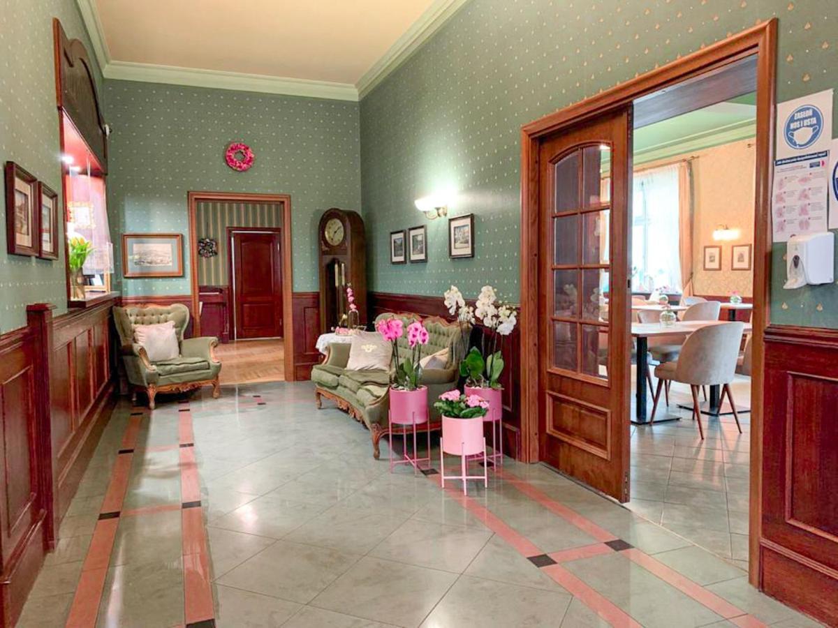 Villa Antica Kudowa Zdroj Ngoại thất bức ảnh