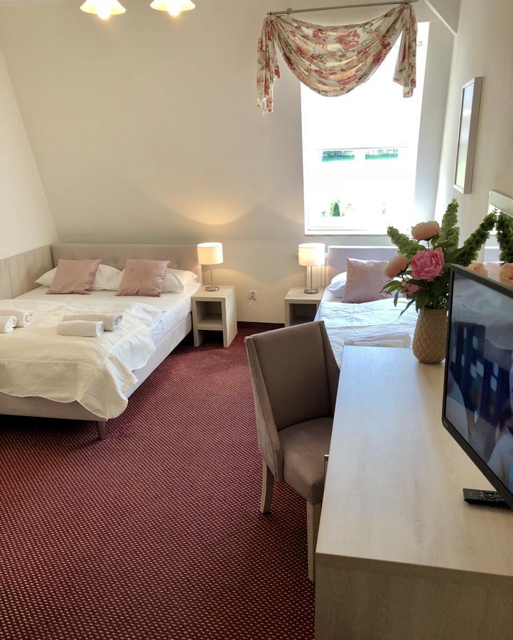 Villa Antica Kudowa Zdroj Ngoại thất bức ảnh